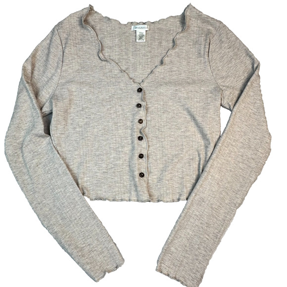 Bozzolo Oatmeal Long Sleeve Button Up Crop Lettuce Hem Blouse Size M Academia - Picture 2 of 11